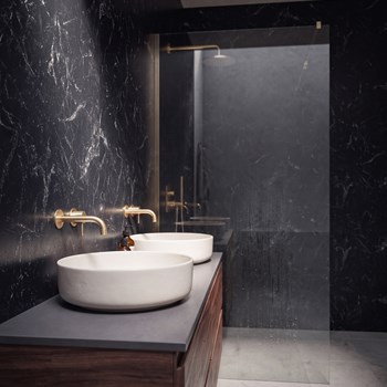 Nero Luxe